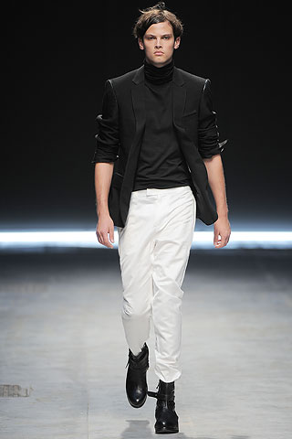 Costume National / - 2010